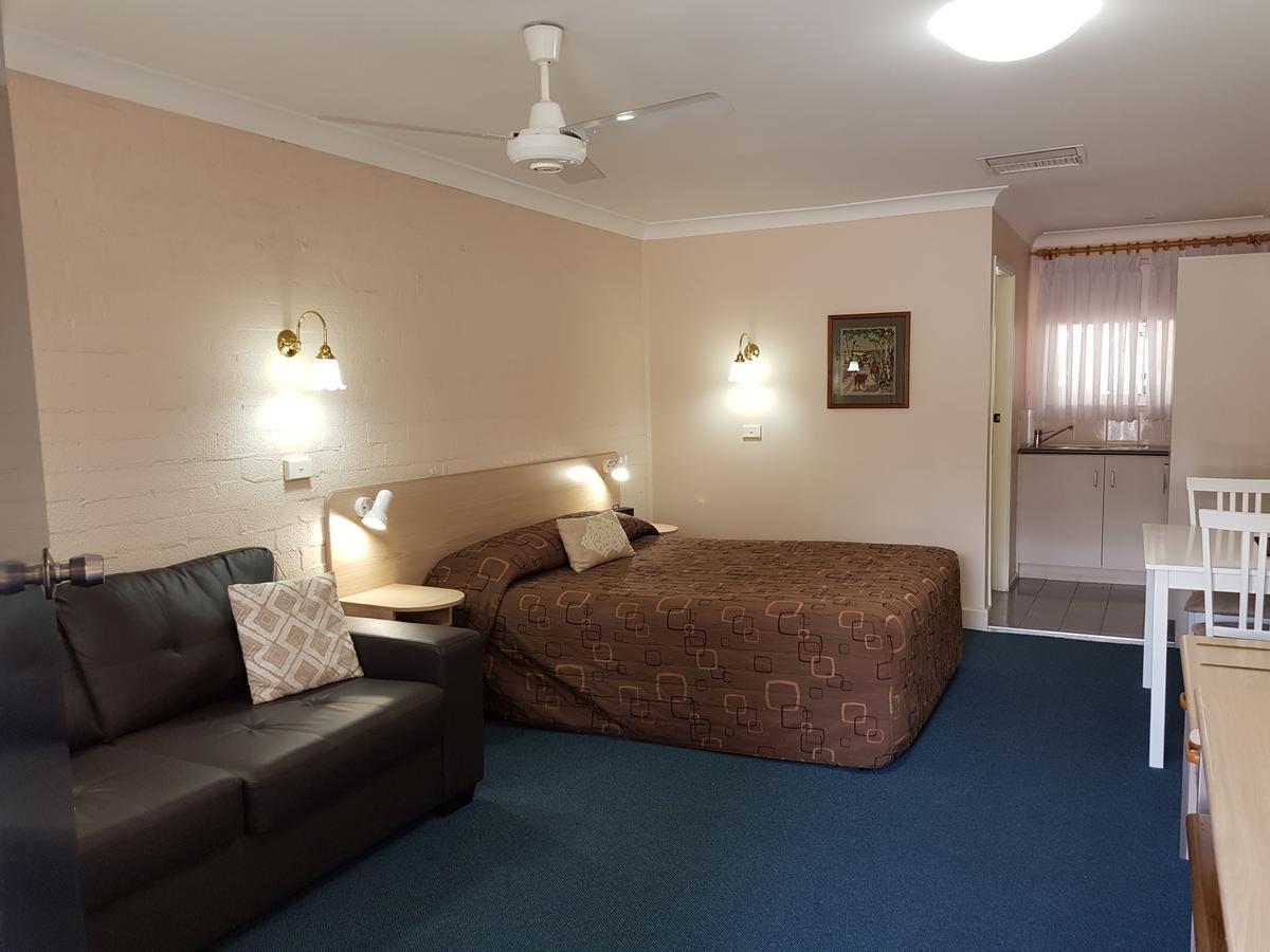 Abraham Lincoln Motel Тамуорт Экстерьер фото