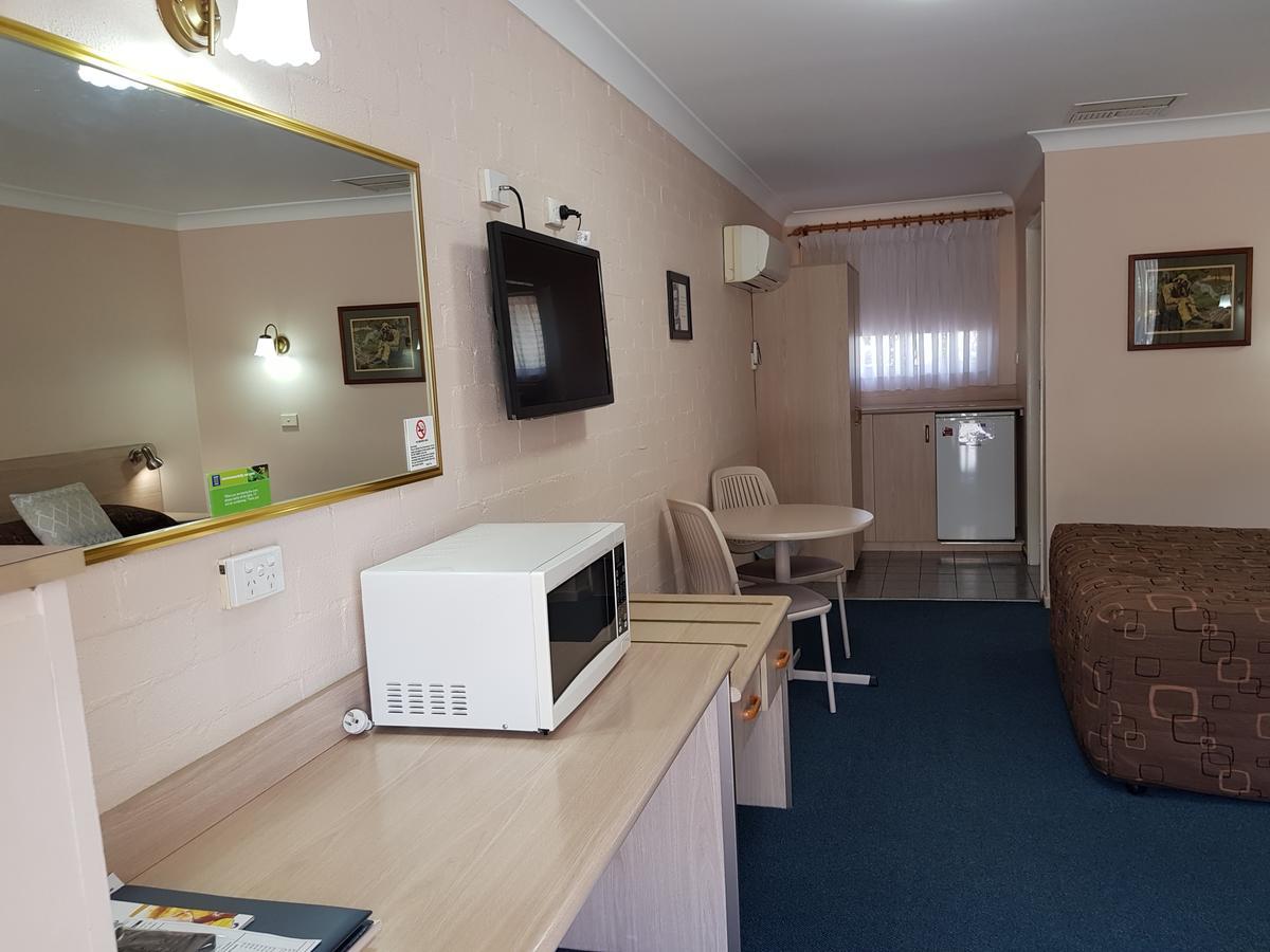 Abraham Lincoln Motel Тамуорт Экстерьер фото