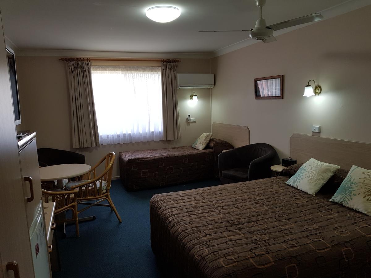 Abraham Lincoln Motel Тамуорт Экстерьер фото