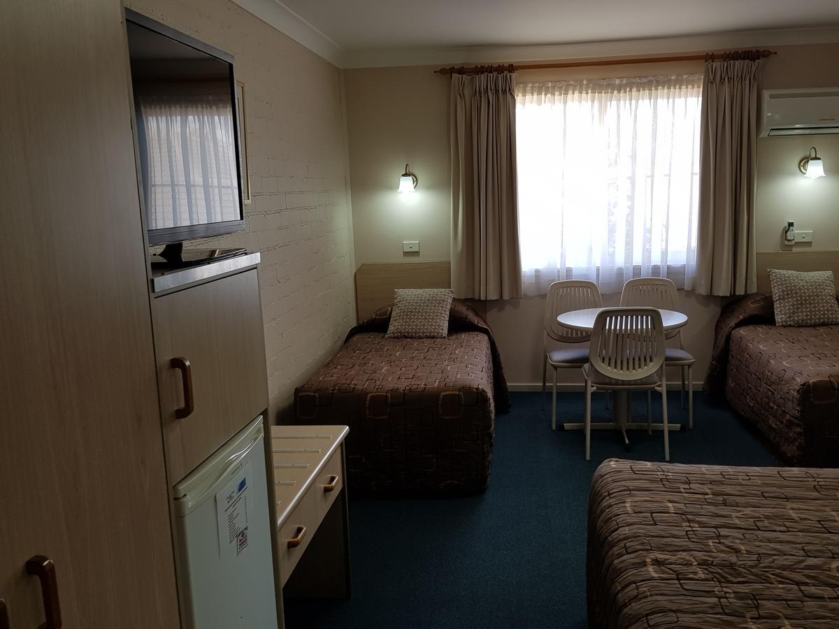 Abraham Lincoln Motel Тамуорт Экстерьер фото